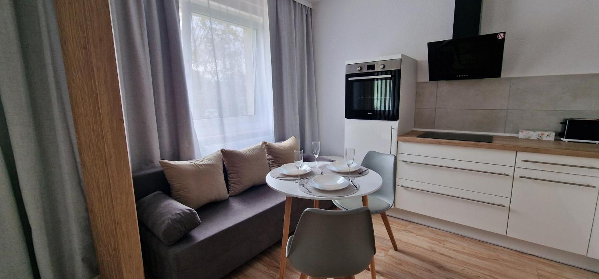 Zentrum Apartment - Oled Tv - Ps4 - Balkon - Parking 켐니츠 외부 사진